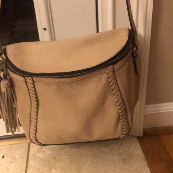 Handbag - Picture 2 of 4